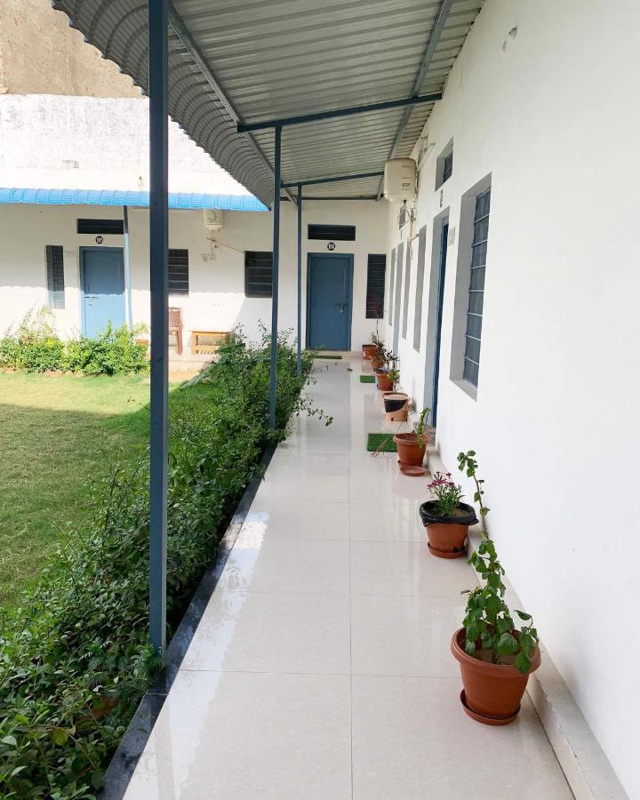 IL Padrino hotel Pushkar Esterno foto